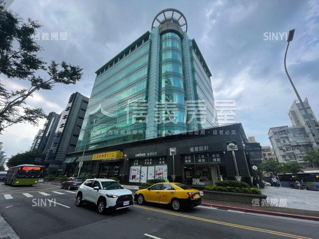 ＡＰＥＣ挑高８Ｍ雙層辦公房屋室內格局與周邊環境