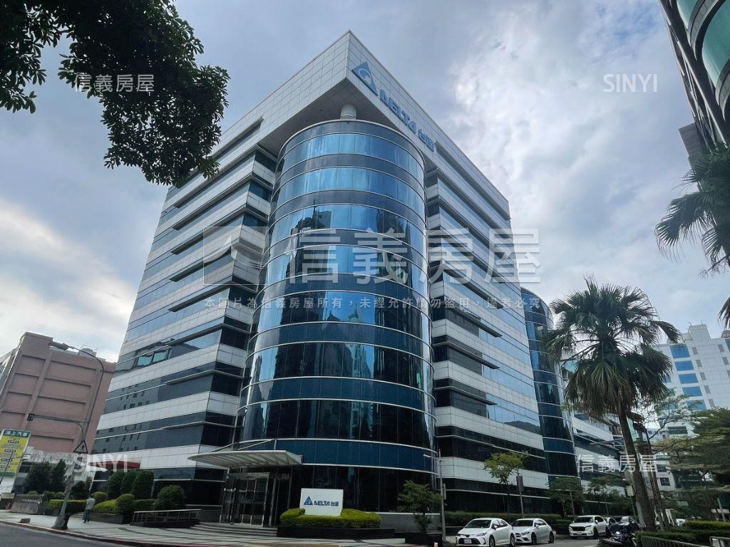 ＡＰＥＣ挑高８Ｍ雙層辦公房屋室內格局與周邊環境