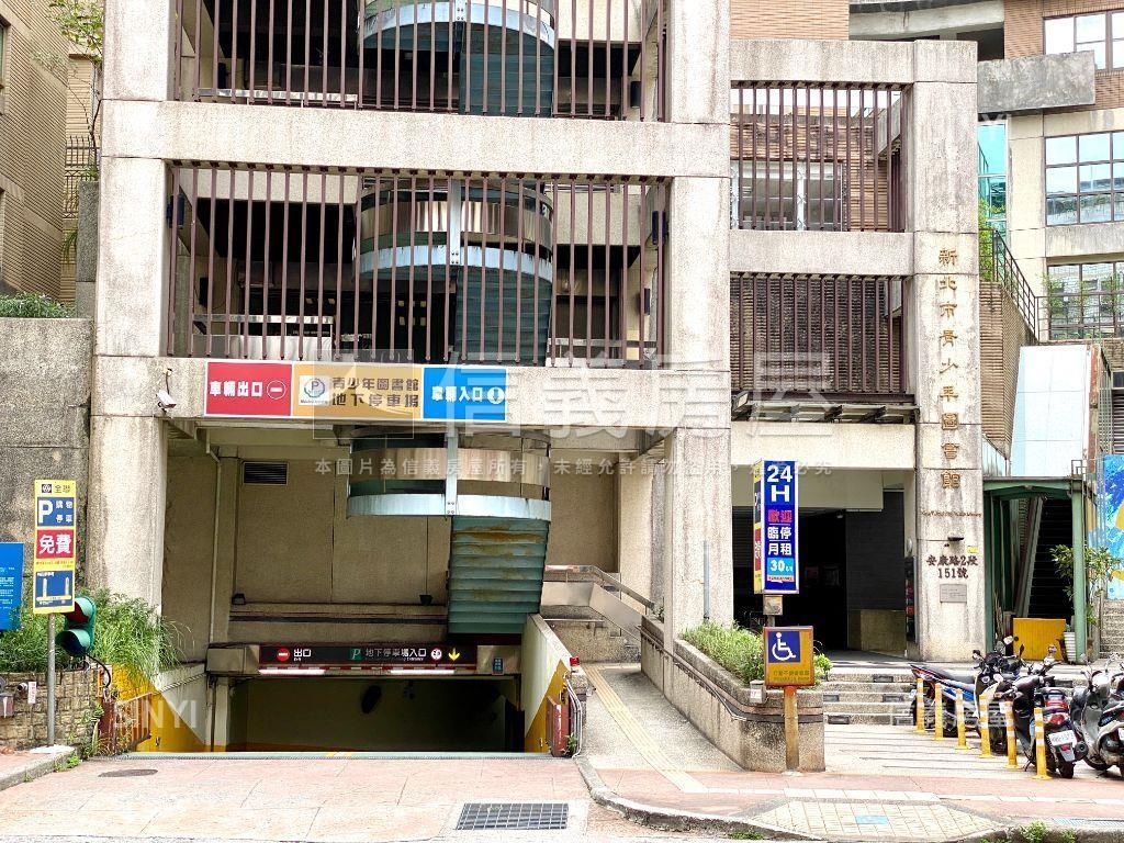 浪漫貴族享精品房屋室內格局與周邊環境