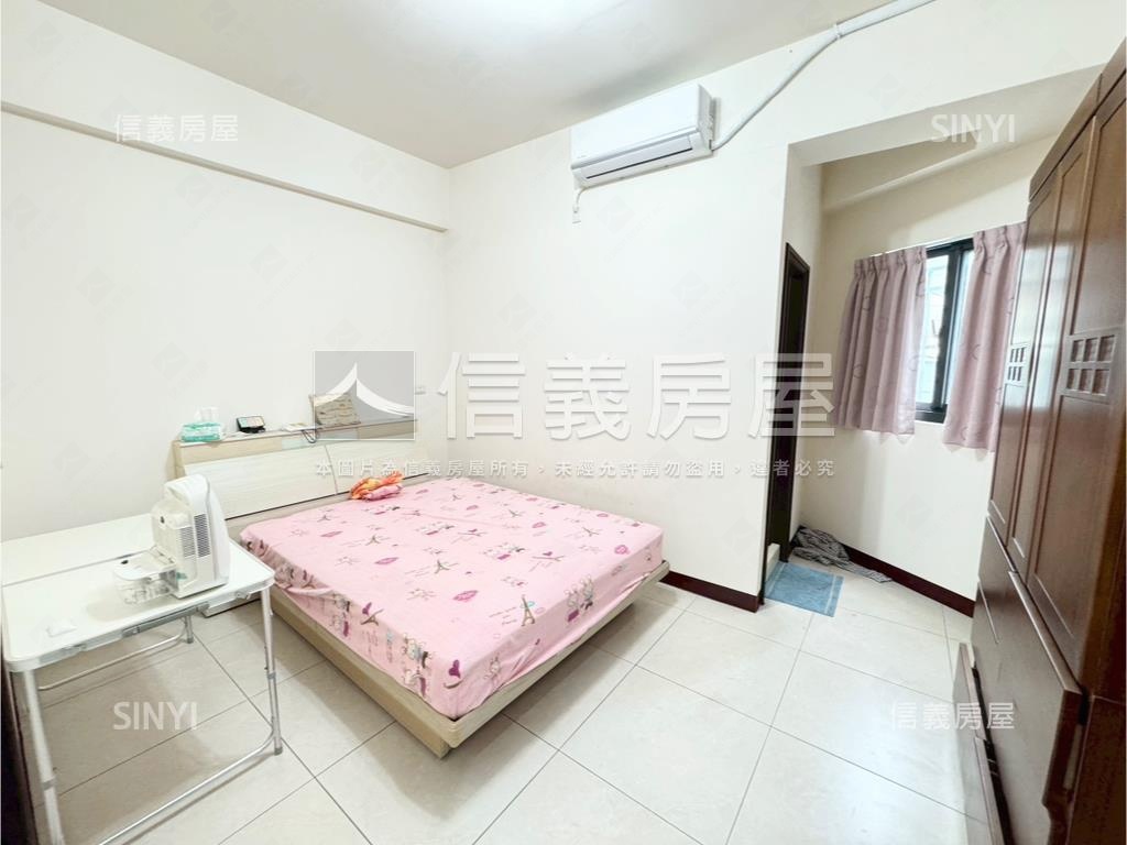 近中興商圈臨路震後別墅房屋室內格局與周邊環境