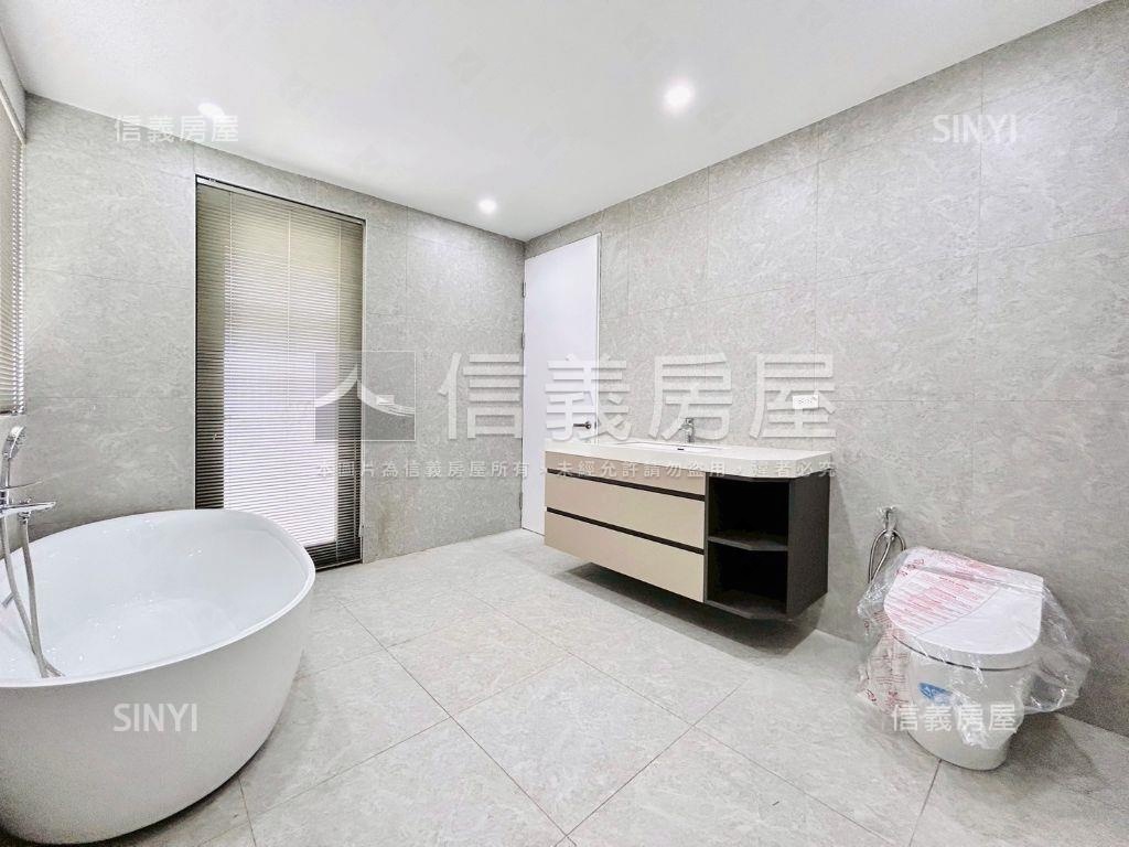 北屯近仁美國小電梯豪墅Ｂ房屋室內格局與周邊環境