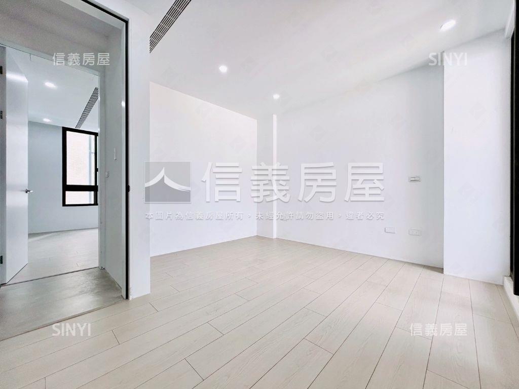 北屯近仁美國小電梯豪墅Ｂ房屋室內格局與周邊環境
