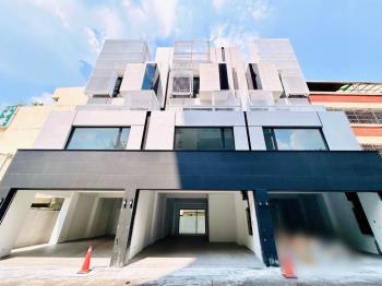 北屯近仁美國小電梯豪墅Ｂ