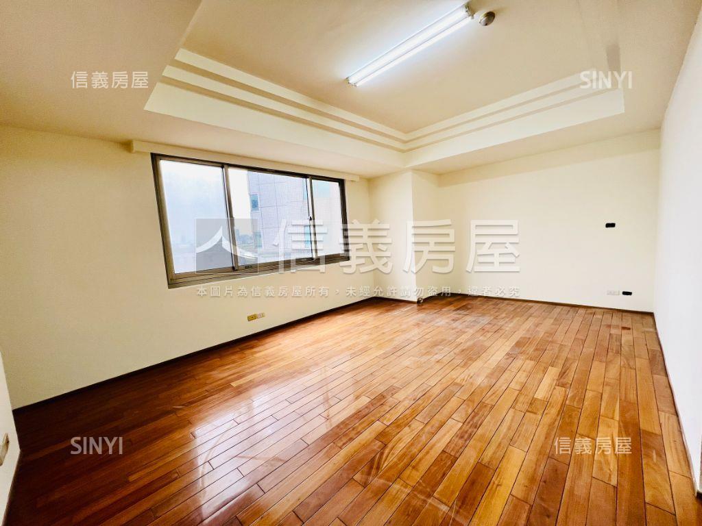 麗寶新圓山大空間美四房房屋室內格局與周邊環境