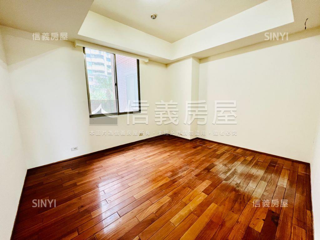 麗寶新圓山大空間美四房房屋室內格局與周邊環境