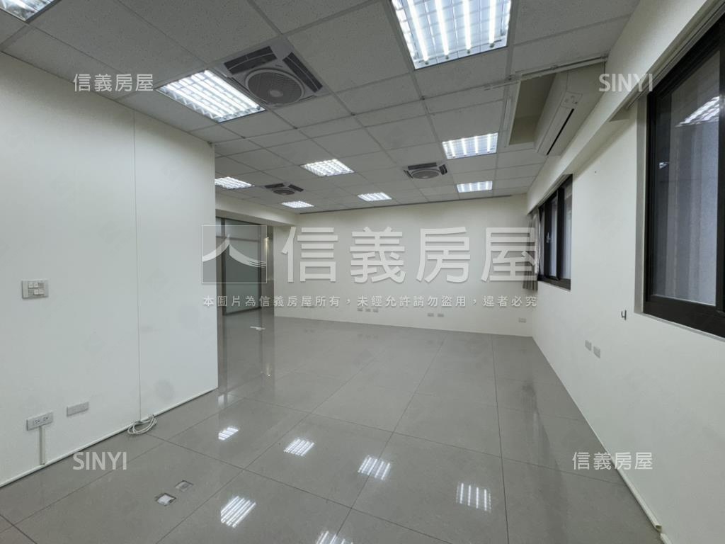 世界Ｖ１多元辦公ＳＯＨＯ房屋室內格局與周邊環境