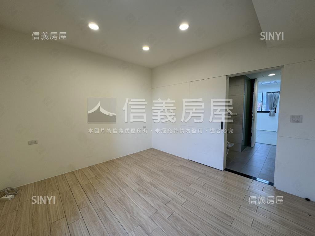 世界Ｖ１多元辦公ＳＯＨＯ房屋室內格局與周邊環境