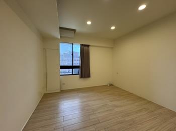 世界Ｖ１多元辦公ＳＯＨＯ