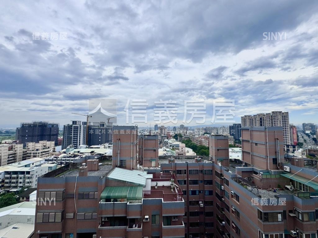 近樹義國小四房附車位房屋室內格局與周邊環境