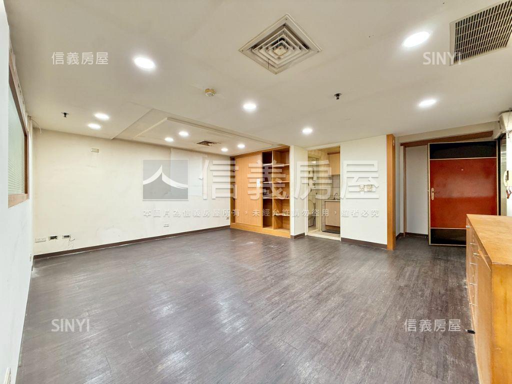 新台五金三角商辦房屋室內格局與周邊環境
