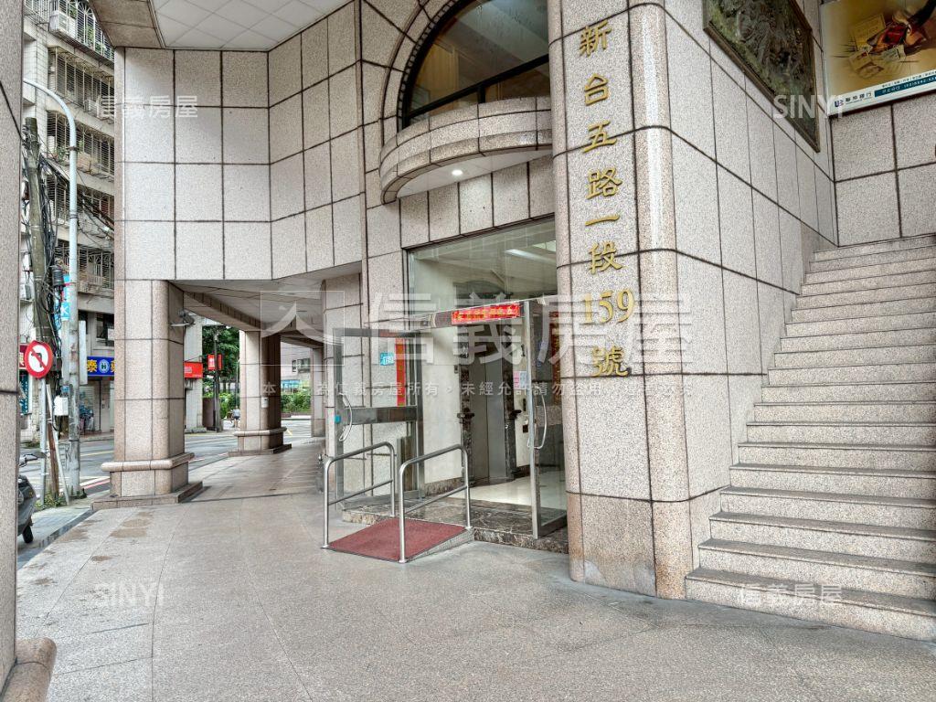 新台五金三角商辦房屋室內格局與周邊環境