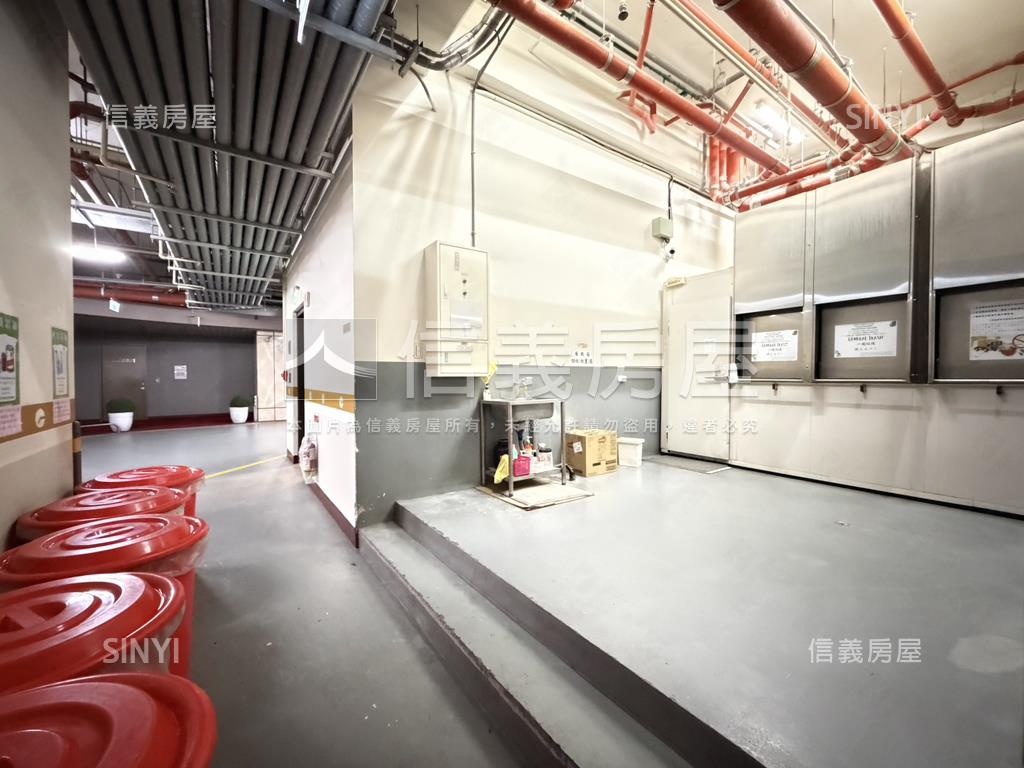 遠雄首府豪華精緻美宅車位房屋室內格局與周邊環境