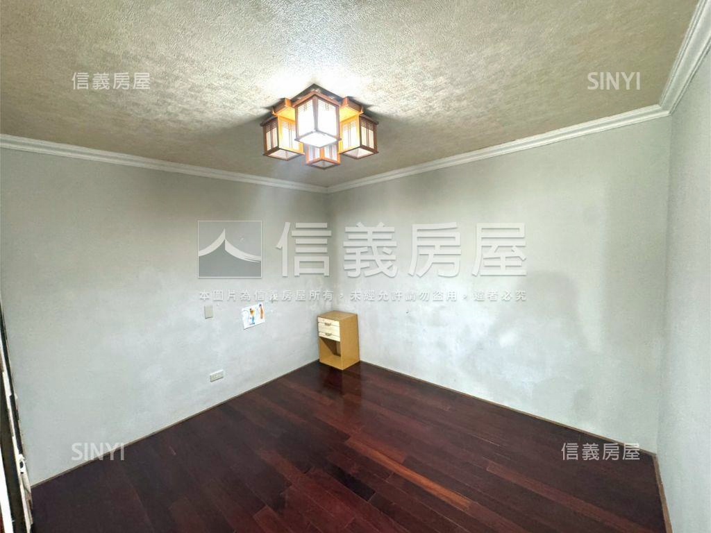 公園綠意小資兩房房屋室內格局與周邊環境