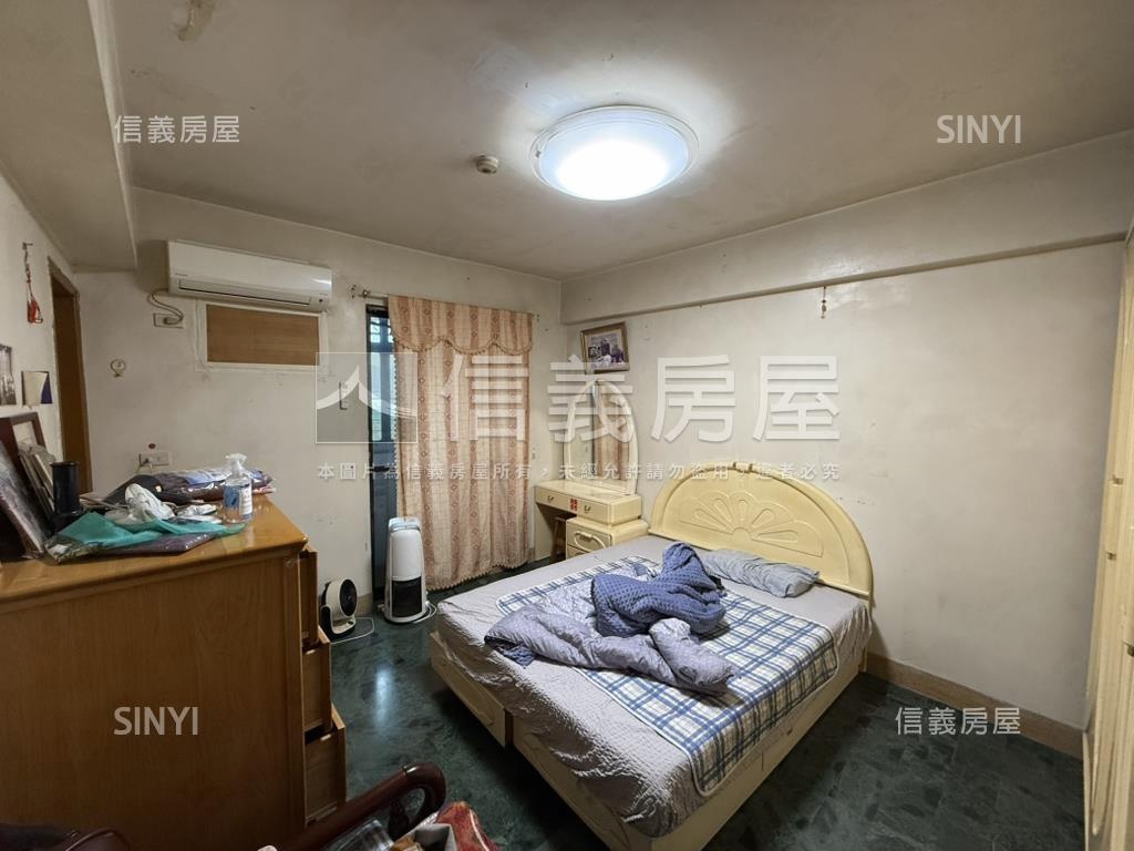 電梯河景邊間三房房屋室內格局與周邊環境