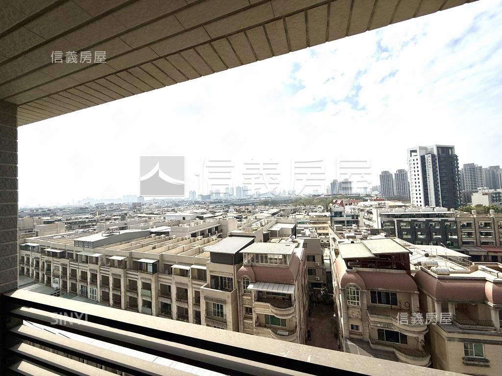 仁武高樓景觀大兩房平車房屋室內格局與周邊環境