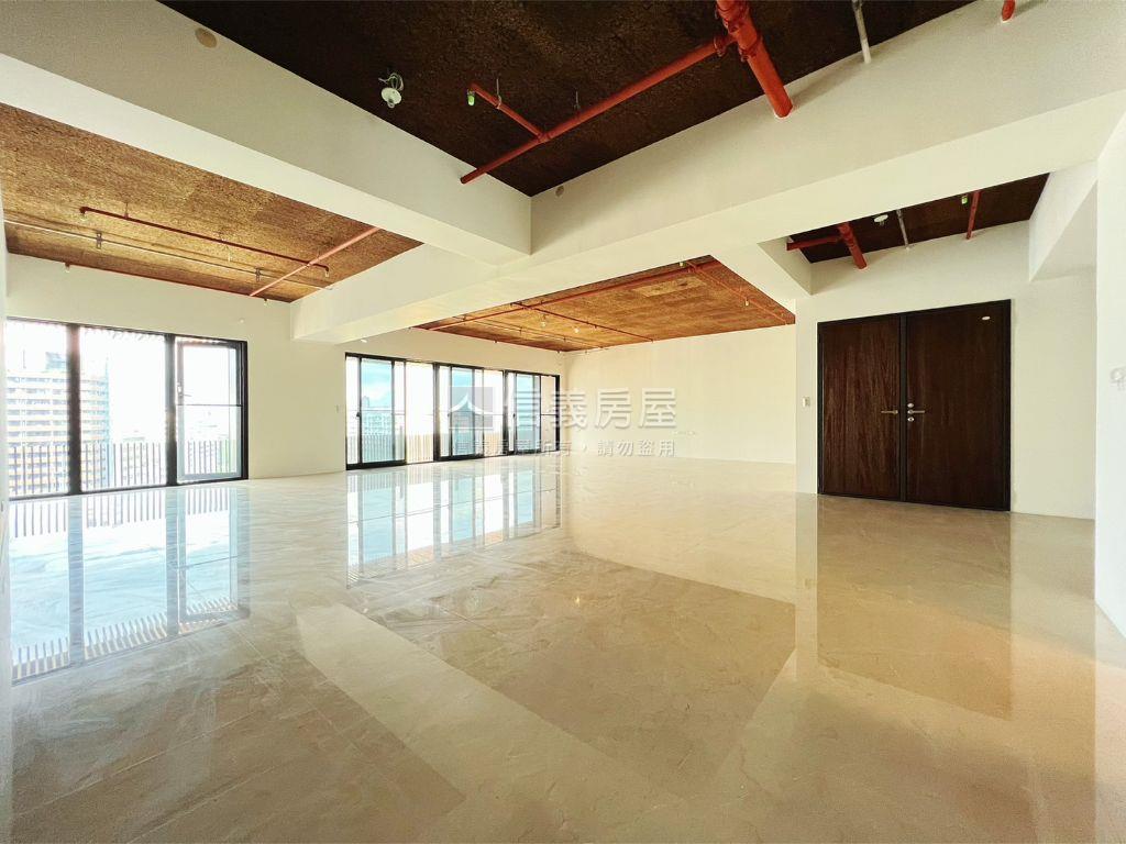 文化中心｜高樓景觀雙平車房屋室內格局與周邊環境