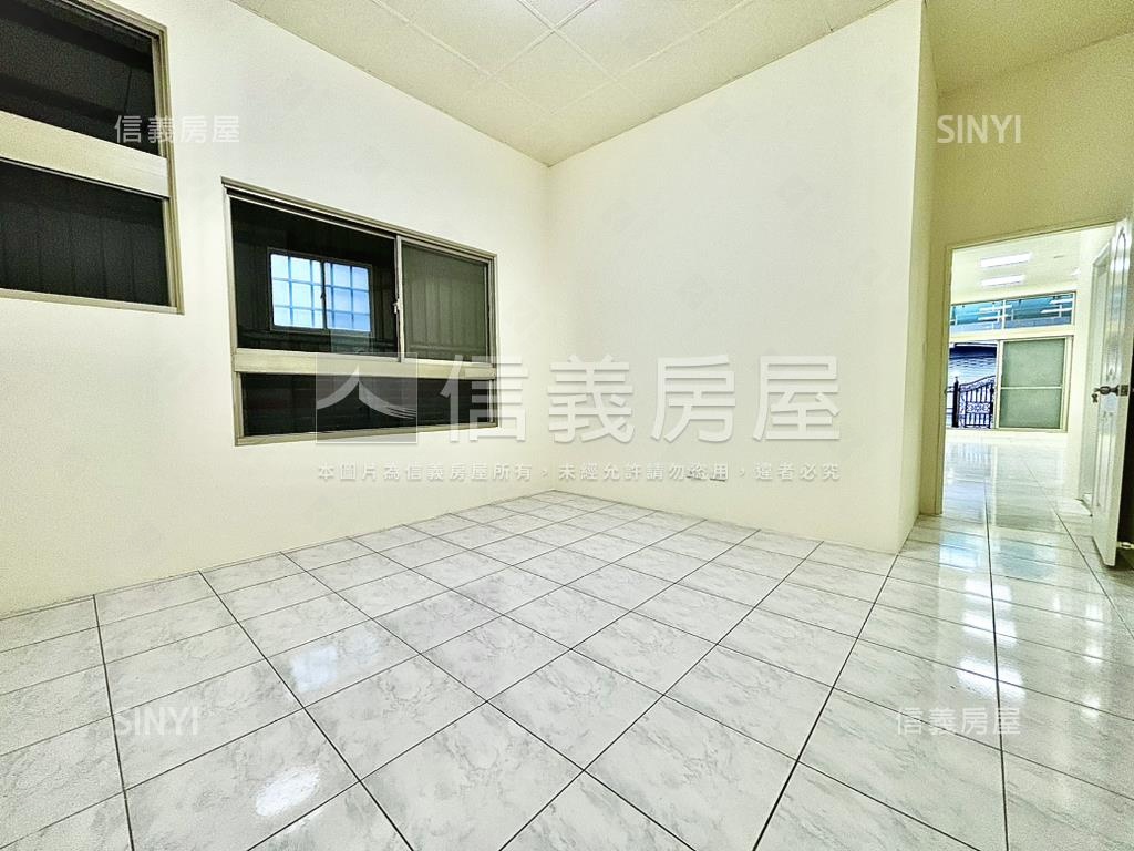 近中山醫中邑一品孝親三房房屋室內格局與周邊環境