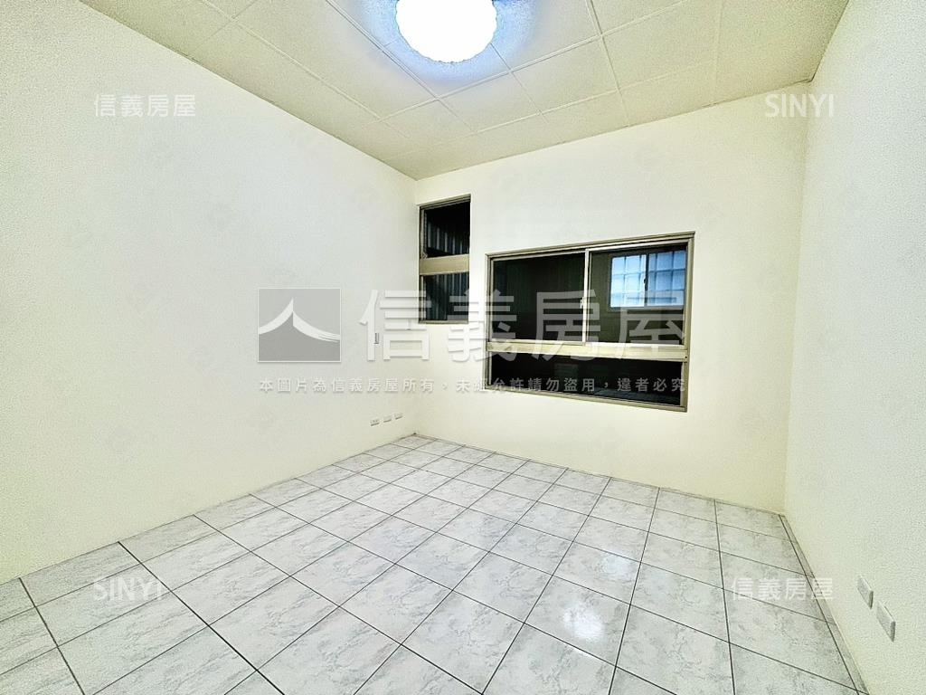 近中山醫中邑一品孝親三房房屋室內格局與周邊環境