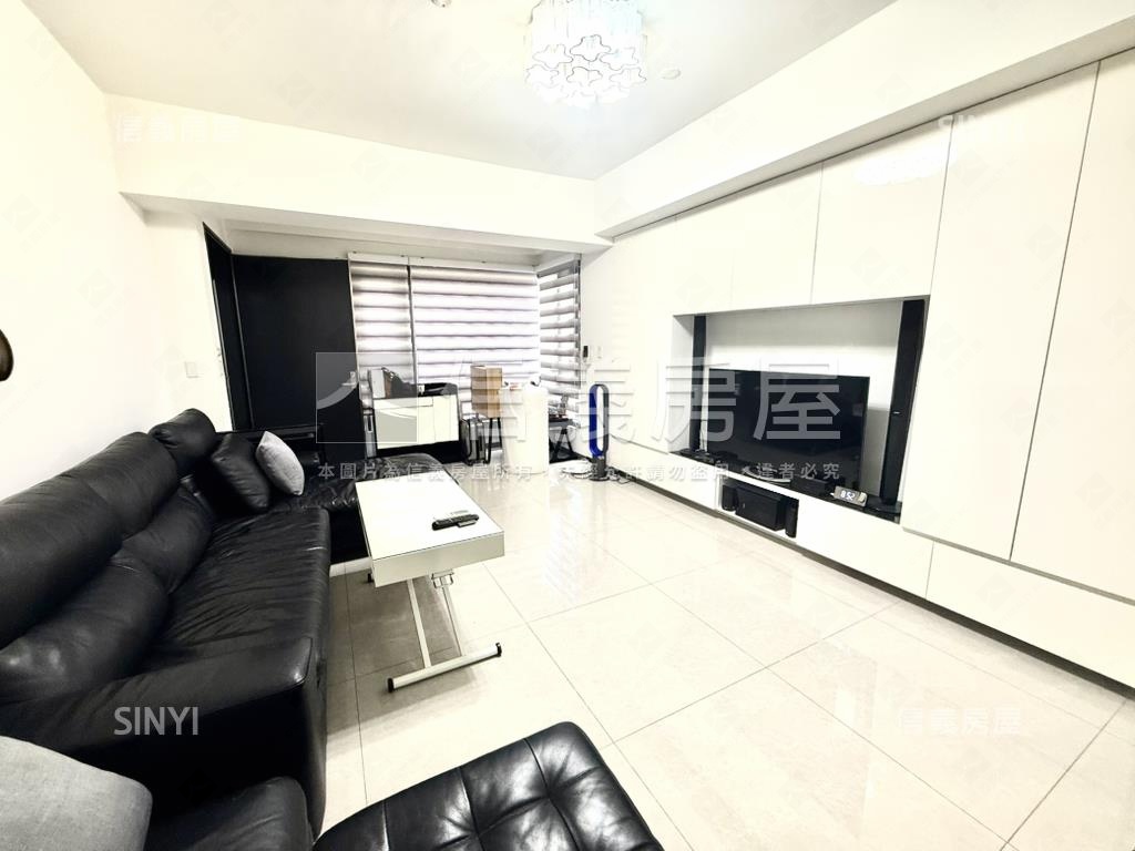 新！願景之旅邊間三房平車房屋室內格局與周邊環境