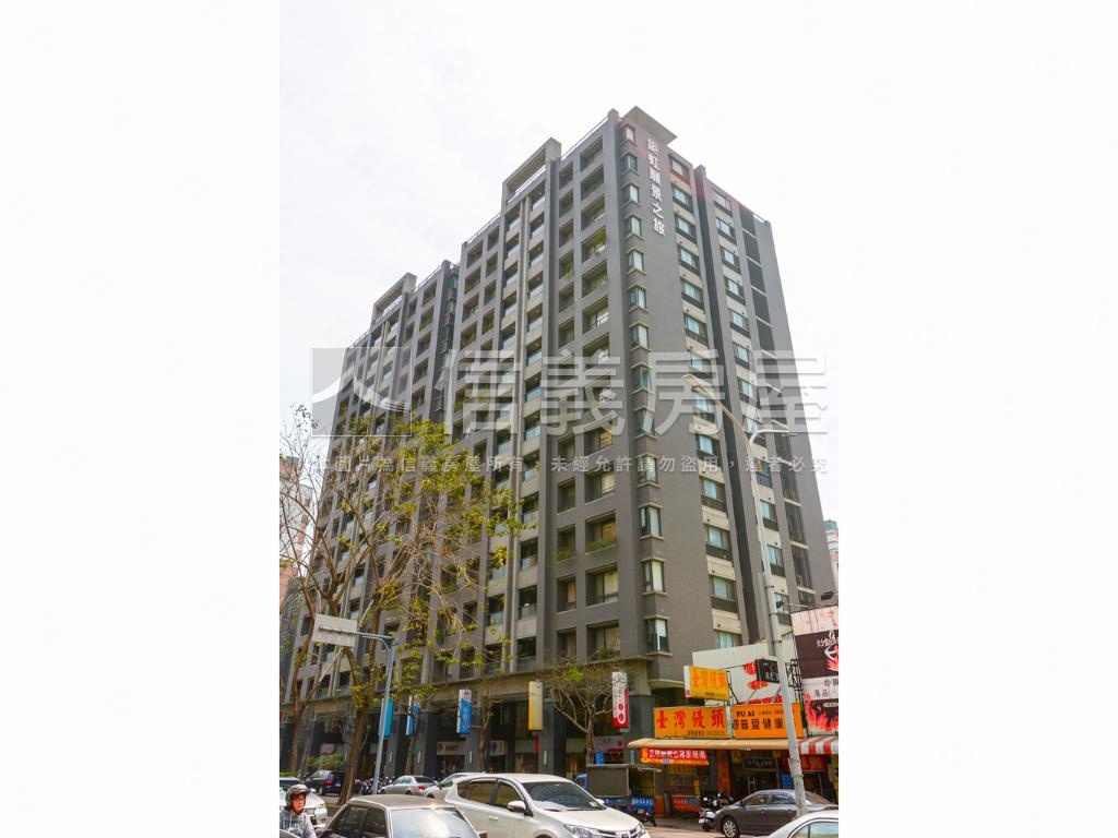 新！願景之旅邊間三房平車房屋室內格局與周邊環境