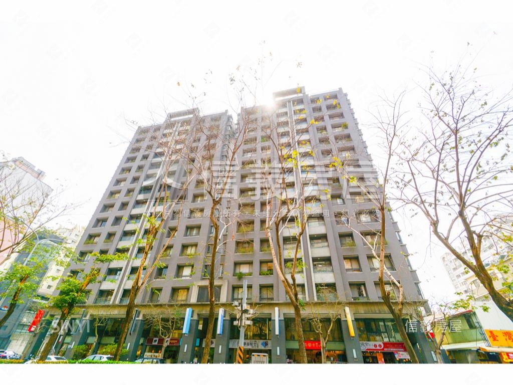 新！願景之旅邊間三房平車房屋室內格局與周邊環境