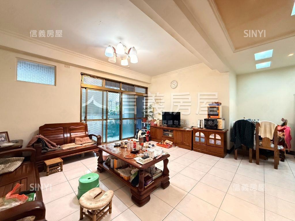 景平捷運極品美寓房屋室內格局與周邊環境