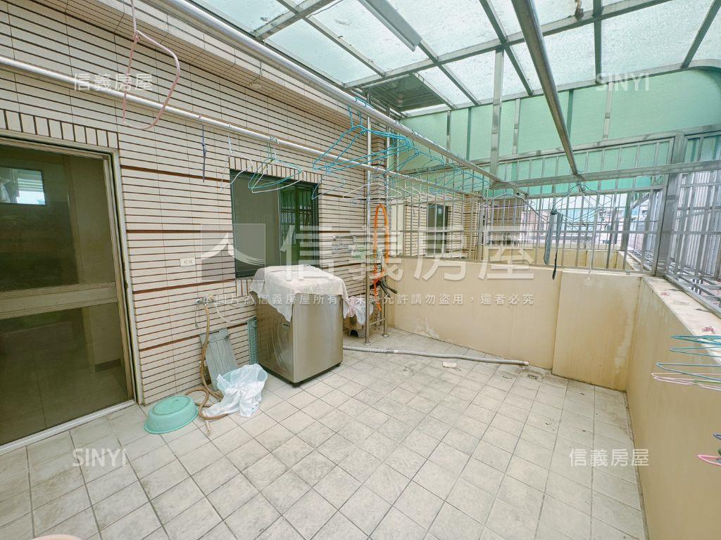勝利商圈！２０年臨路透天房屋室內格局與周邊環境