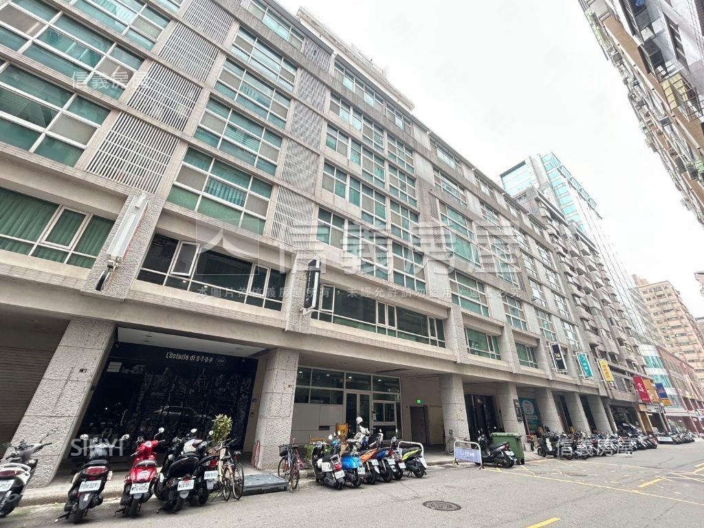逢甲Ｕ行館一房車位美屋房屋室內格局與周邊環境