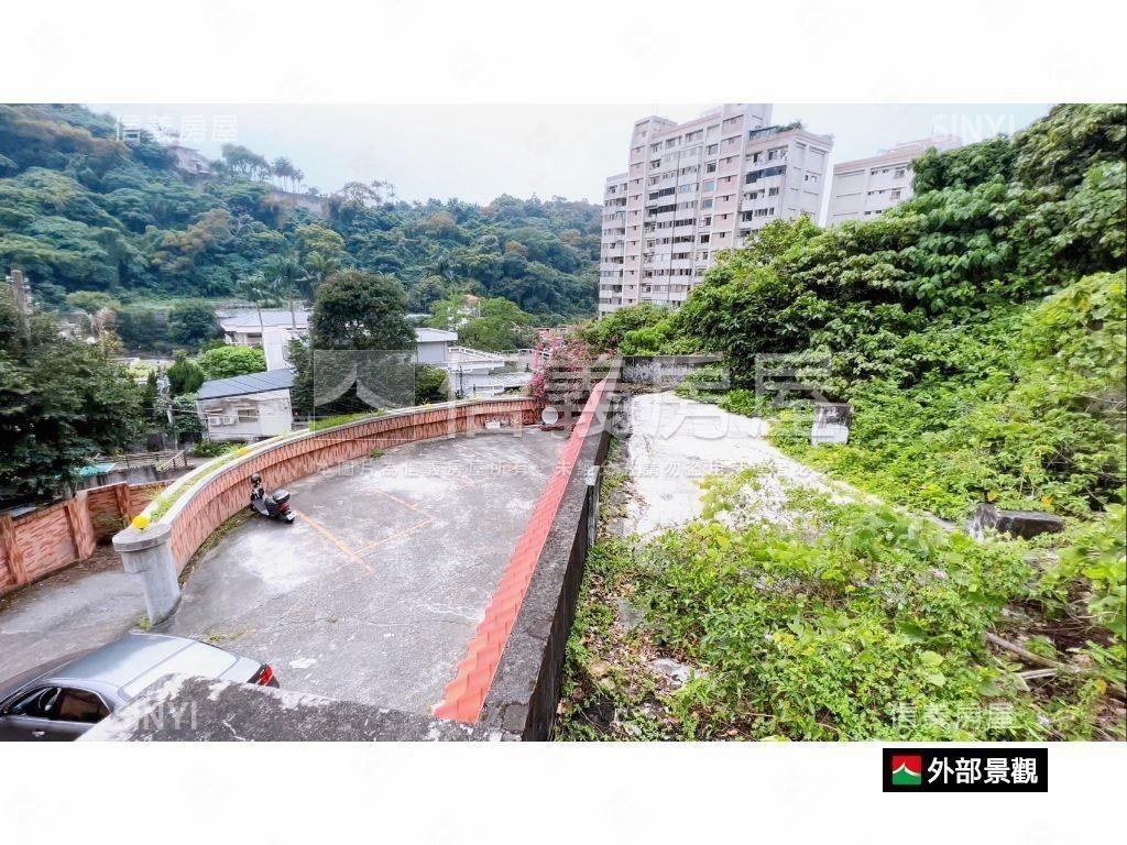 德行東路大土地透天房屋室內格局與周邊環境