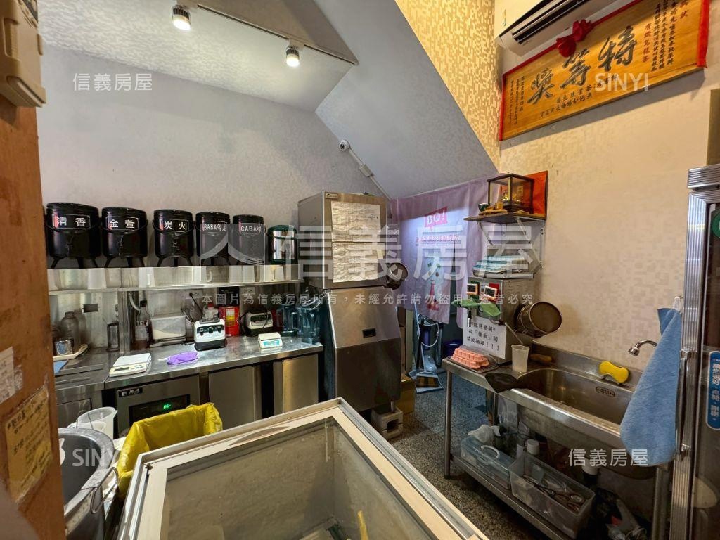 近公益路投報優質感店面房屋室內格局與周邊環境