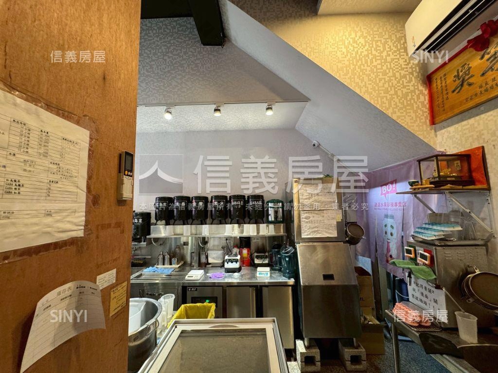 近公益路投報優質感店面房屋室內格局與周邊環境