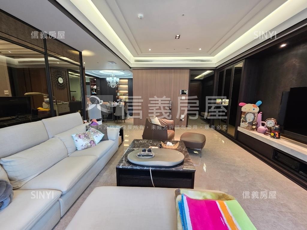 層峰之選都峰苑房屋室內格局與周邊環境