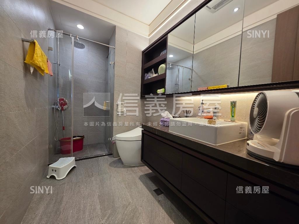 層峰之選都峰苑房屋室內格局與周邊環境