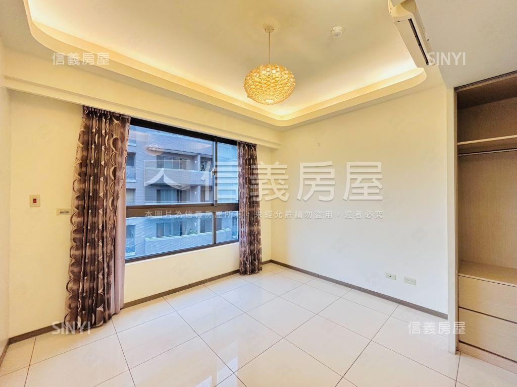 十善稀有次頂樓三房車位房屋室內格局與周邊環境