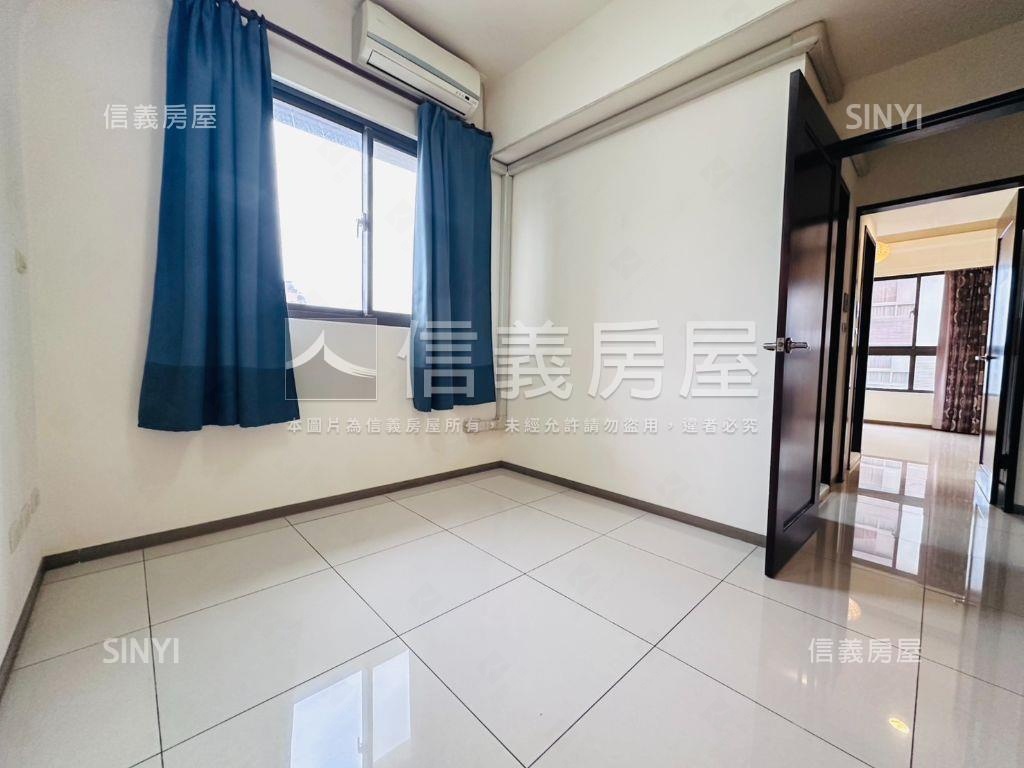 十善稀有次頂樓三房車位房屋室內格局與周邊環境
