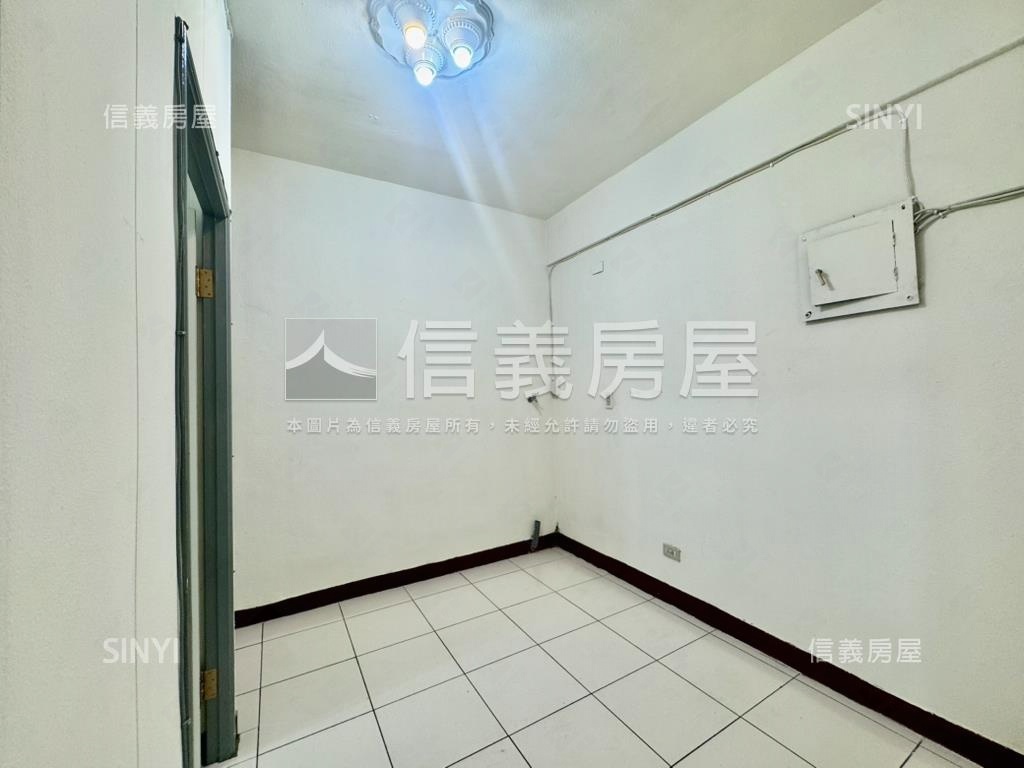 ［和平西路］即可入住二樓房屋室內格局與周邊環境