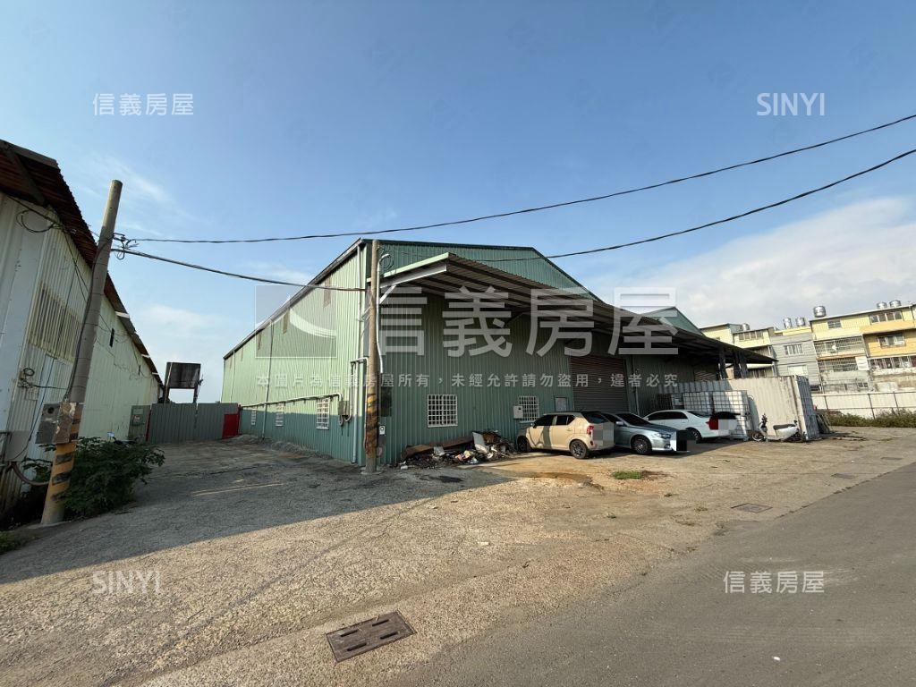 臨正大社路千坪土地Ｂ房屋室內格局與周邊環境