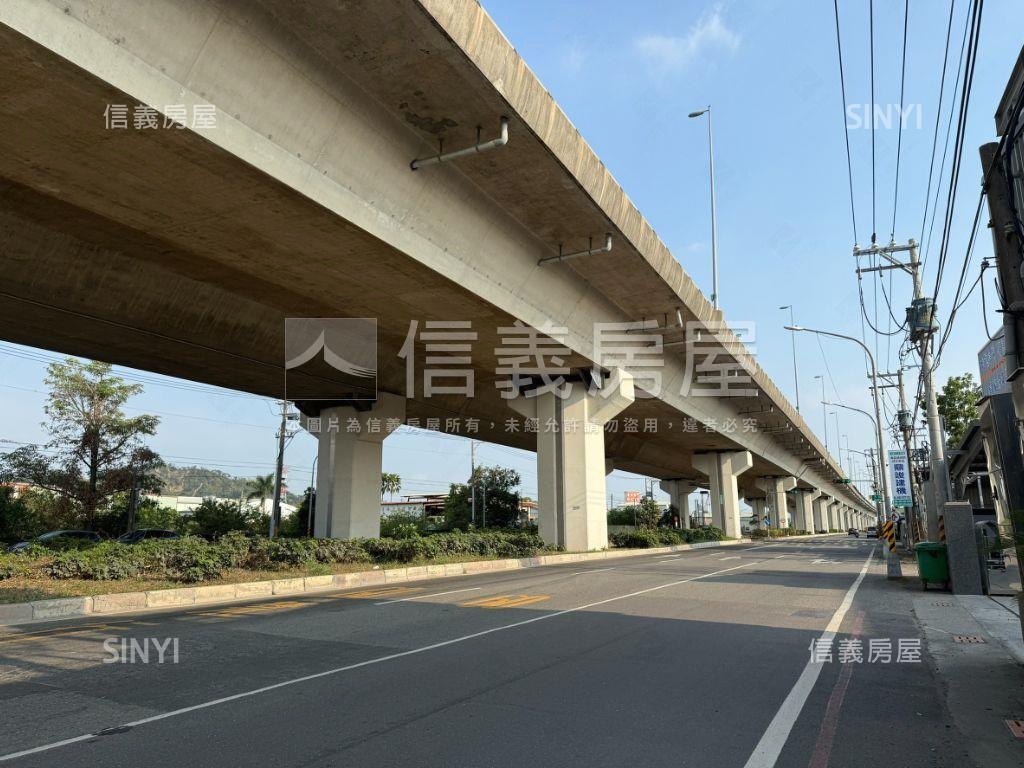 臨正大社路千坪土地Ｂ房屋室內格局與周邊環境
