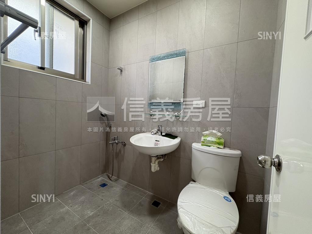 新接大馬路精裝公寓房屋室內格局與周邊環境