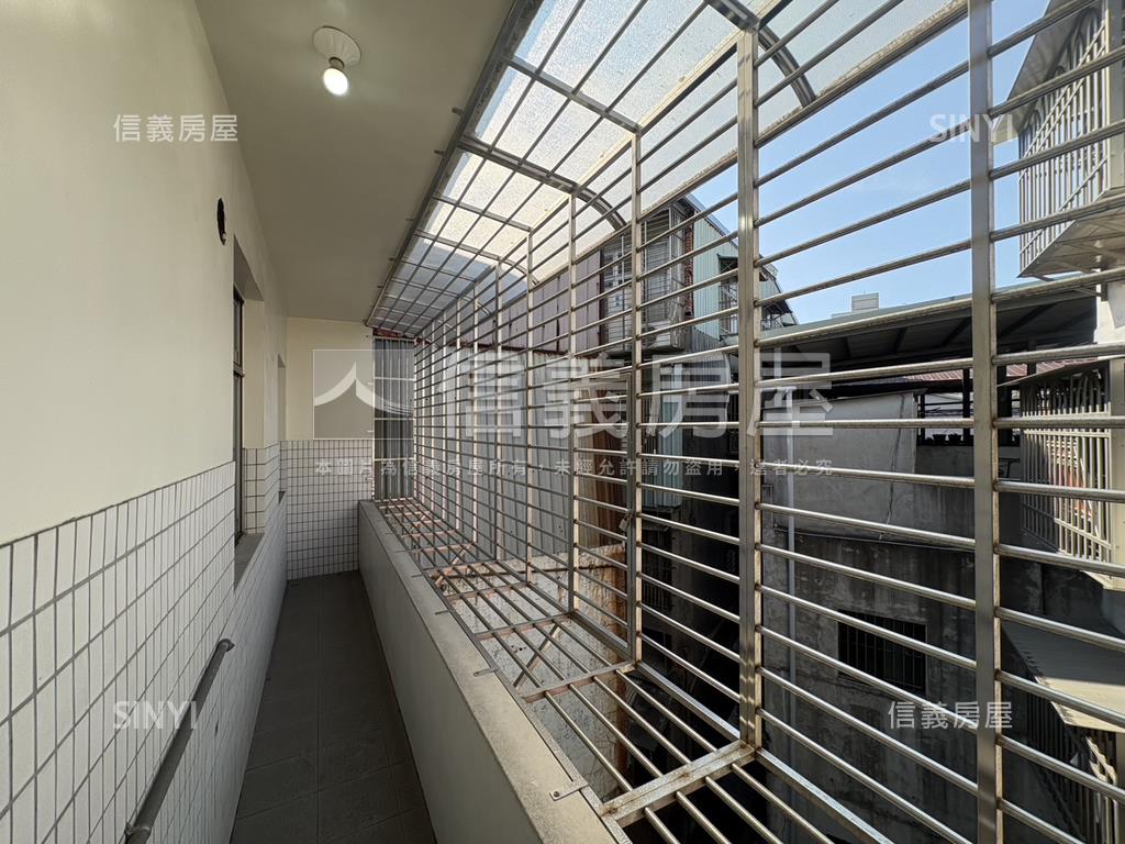 新接大馬路精裝公寓房屋室內格局與周邊環境
