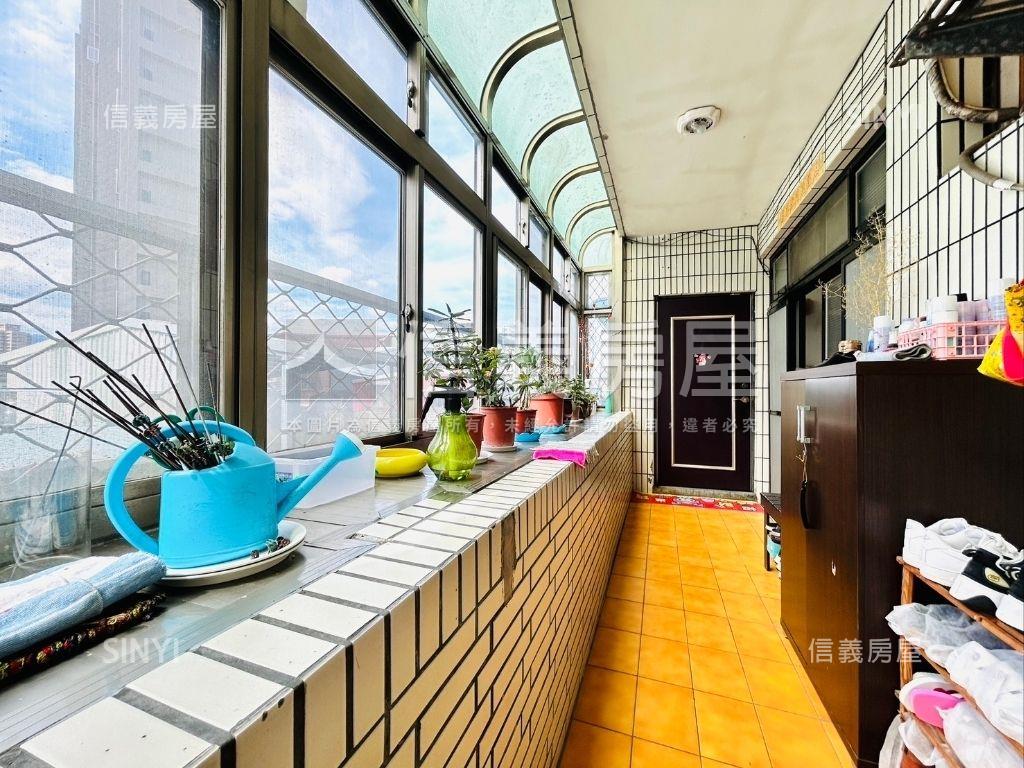 捷運頂加低總價大空間Ｂ房屋室內格局與周邊環境