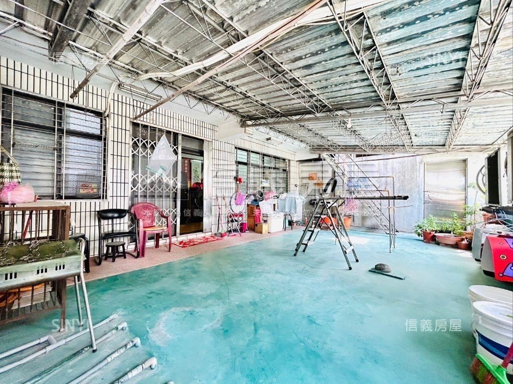 捷運頂加低總價大空間Ｂ房屋室內格局與周邊環境