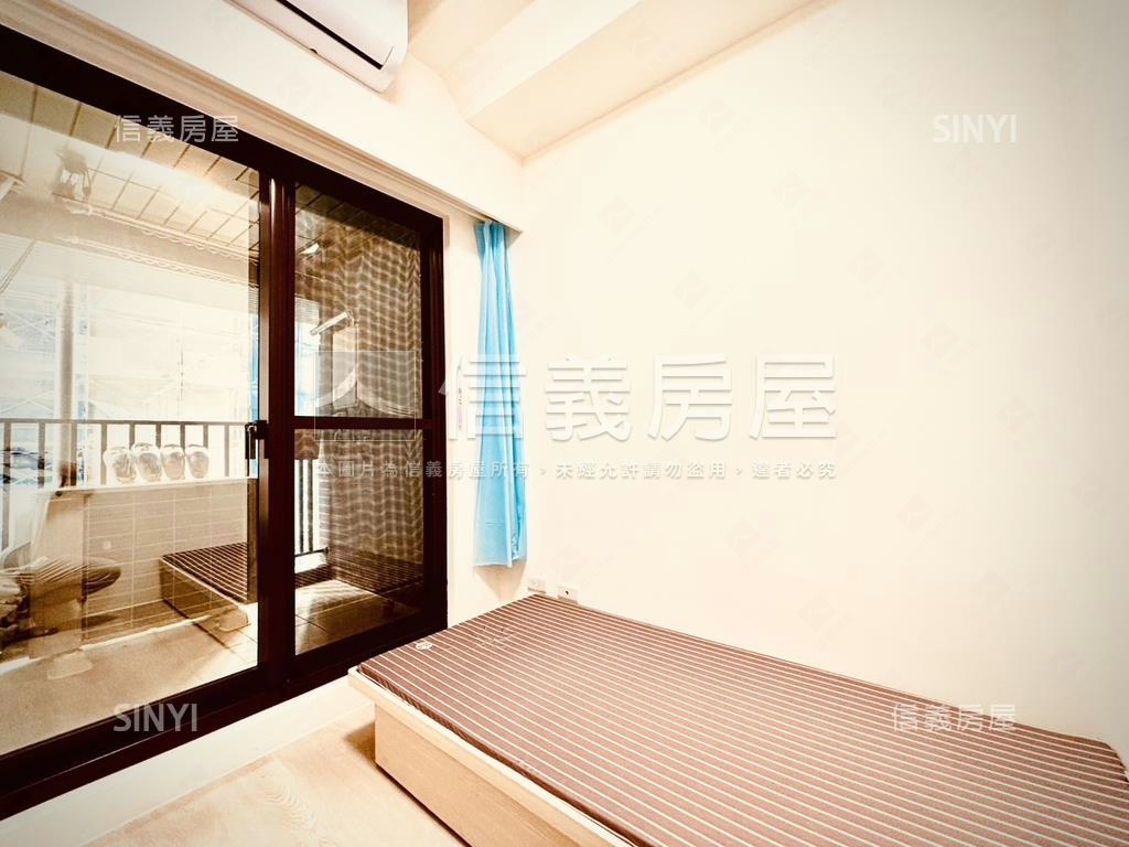 天空之邑三房美宅車位房屋室內格局與周邊環境