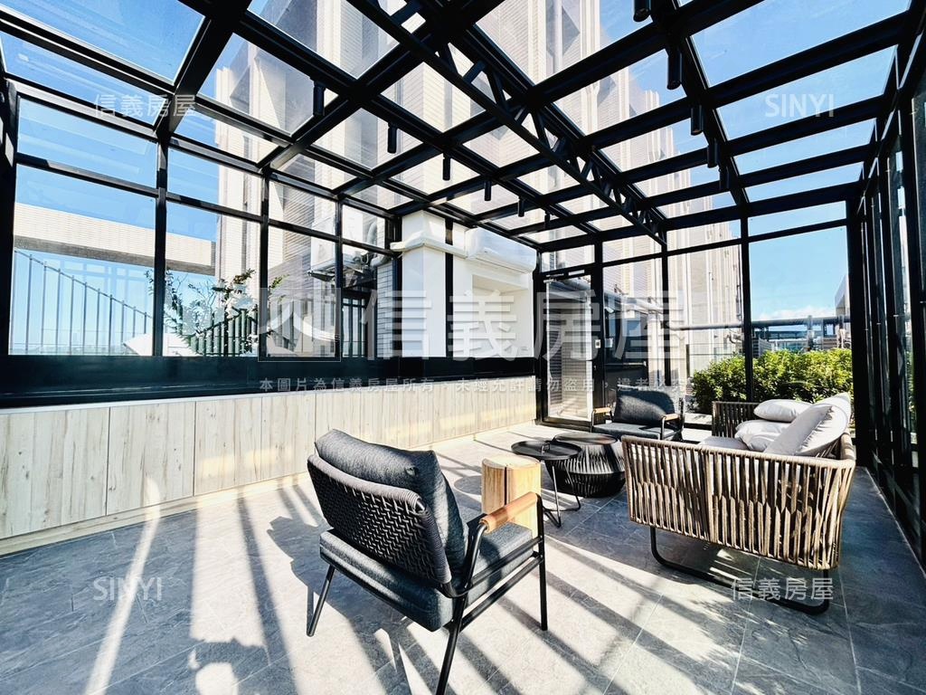 天空之邑三房美宅車位房屋室內格局與周邊環境