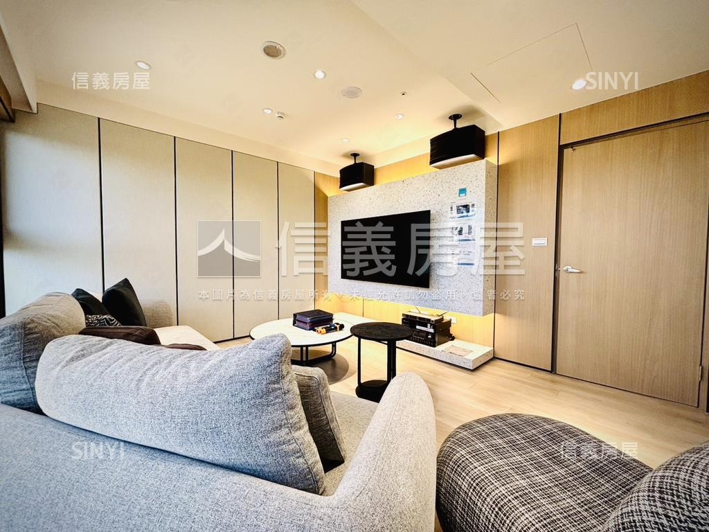 天空之邑三房美宅車位房屋室內格局與周邊環境