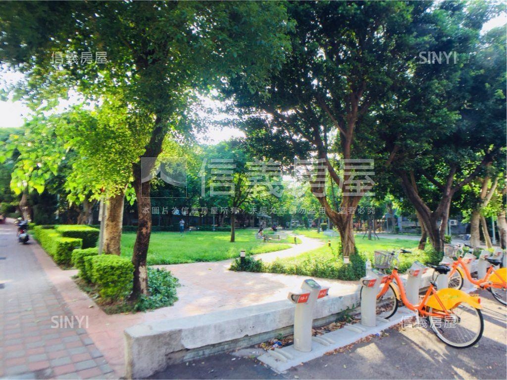 中正路方正三樓房屋室內格局與周邊環境