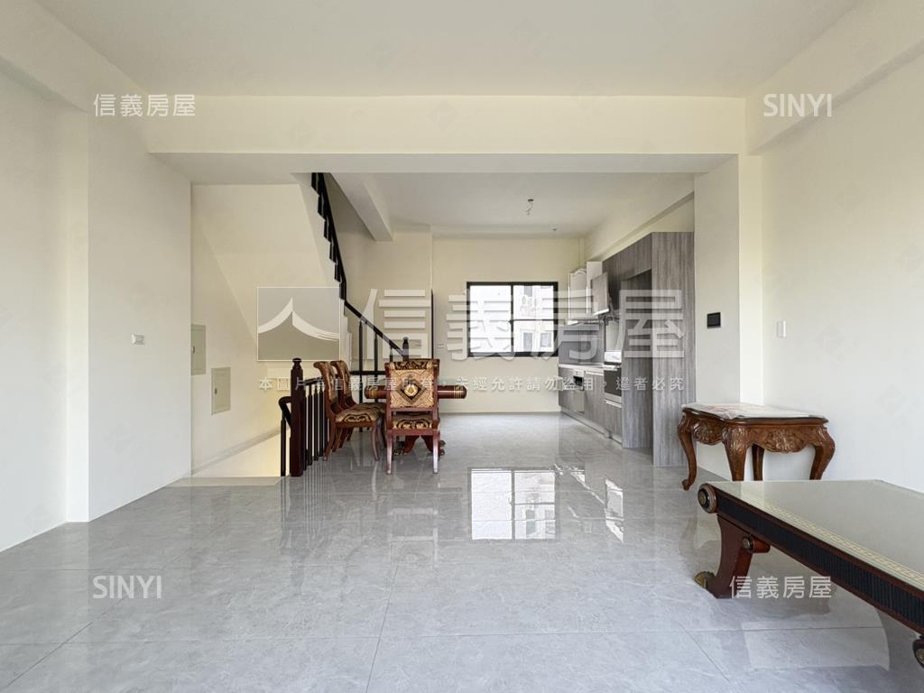謙福３近海東國小全新店住房屋室內格局與周邊環境