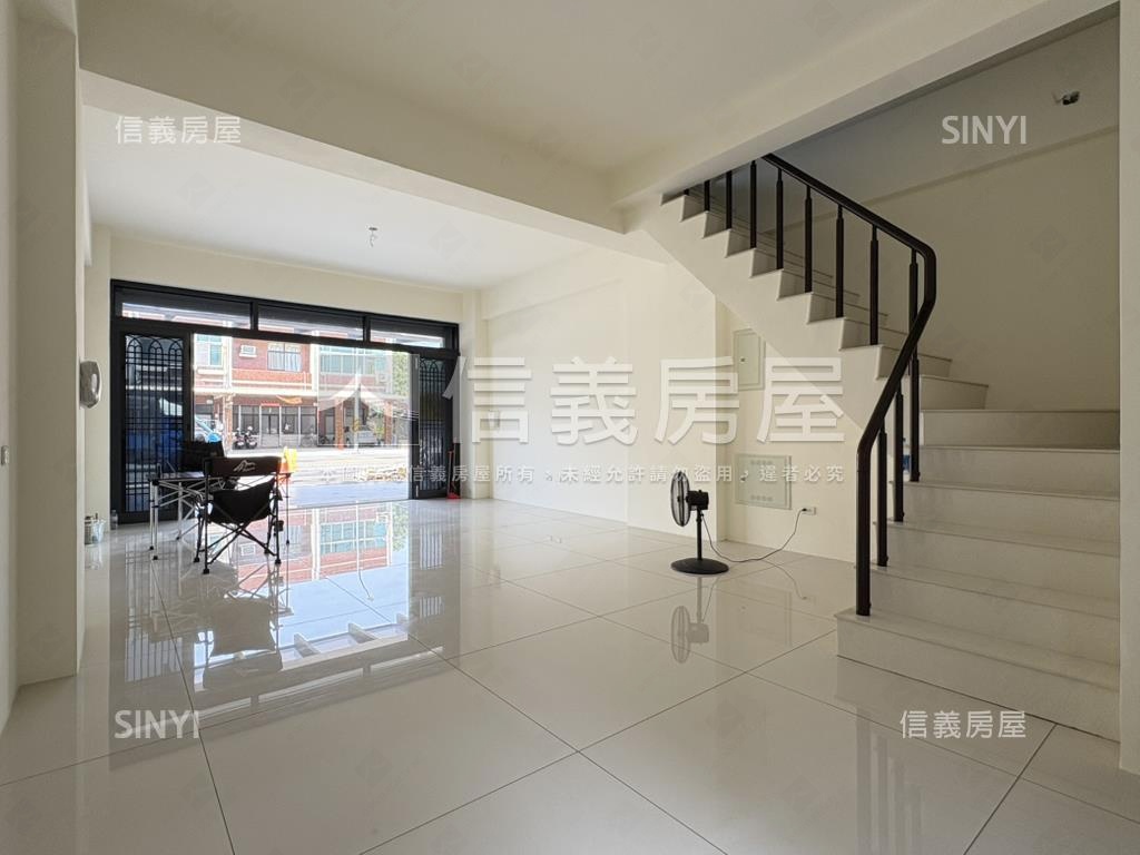謙福３近海東國小全新店住房屋室內格局與周邊環境