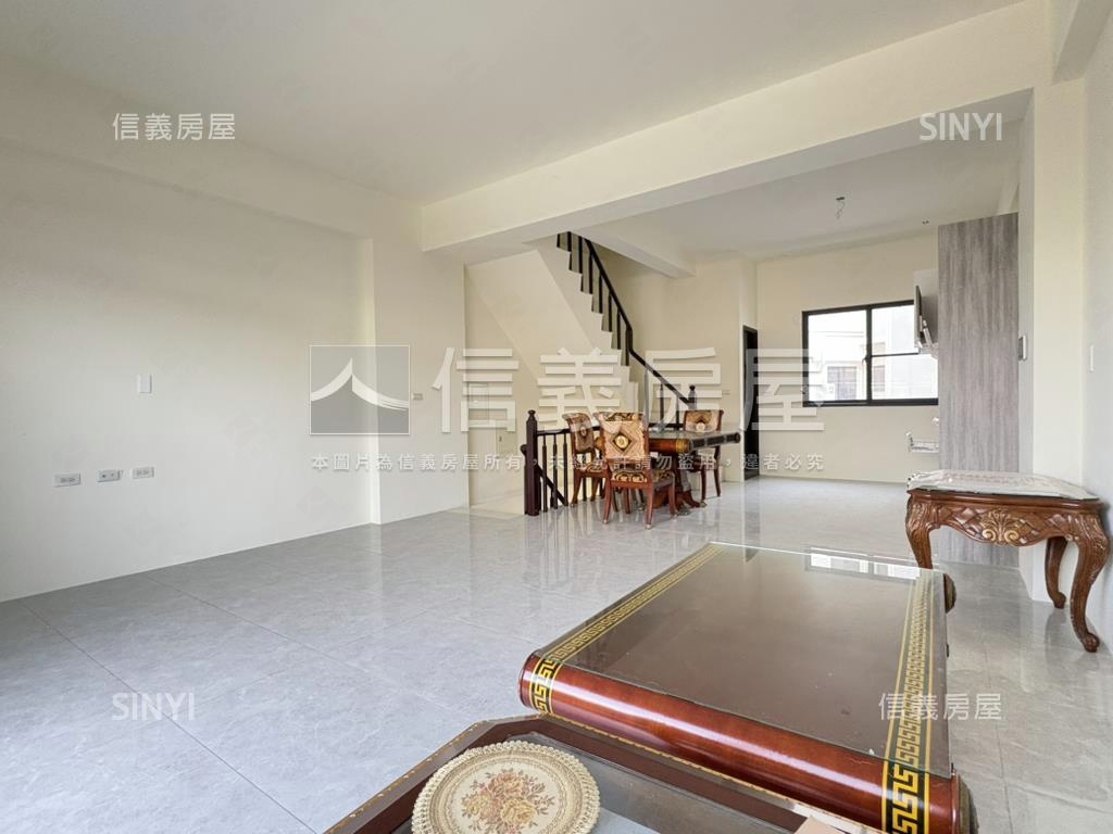 謙福３近海東國小全新店住房屋室內格局與周邊環境