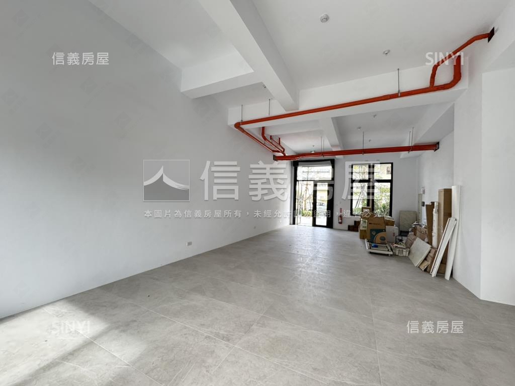 正１４期全新漂亮店面房屋室內格局與周邊環境